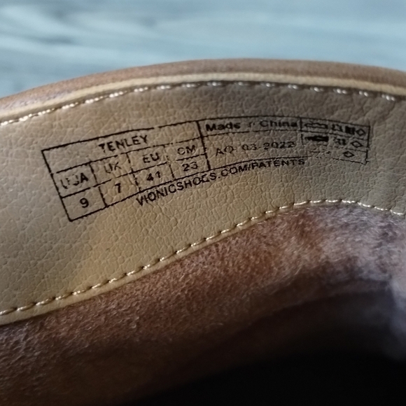 Vionic Tenley Brown Water Resistant Suede Leather Block Heeled Ankle Booties 9 - Picture 6 of 6